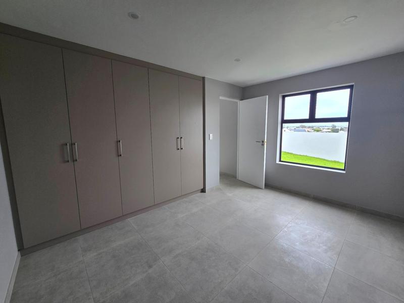 4 Bedroom Property for Sale in Da Gama Bay Western Cape